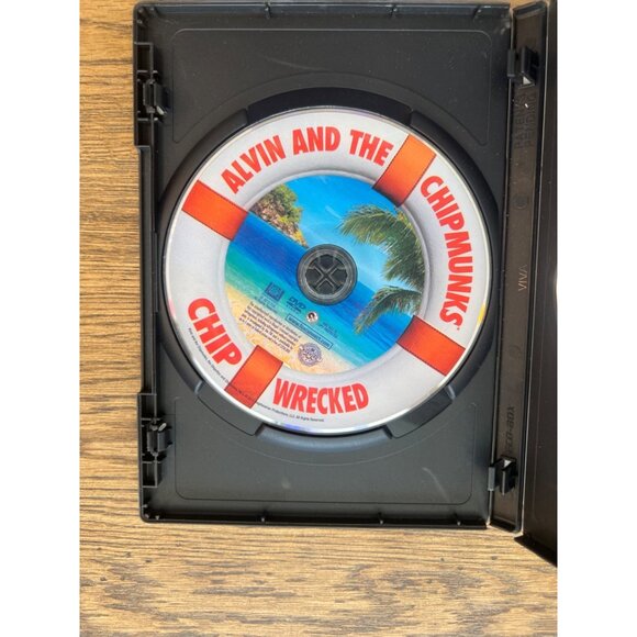 Alvin And The Chipmunks Chipwrecked 2011 DVD Family Comedy Jason Lee Pre-Owned - Picture 3 of 4